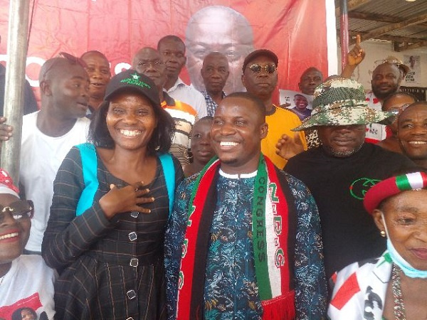 Image of Raphael Kobla Korda with his supporters after filing his nomination