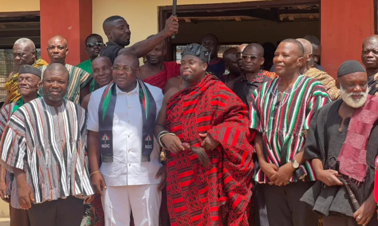 Volta NDC presents Kpando PC to Akpini Traditional Council